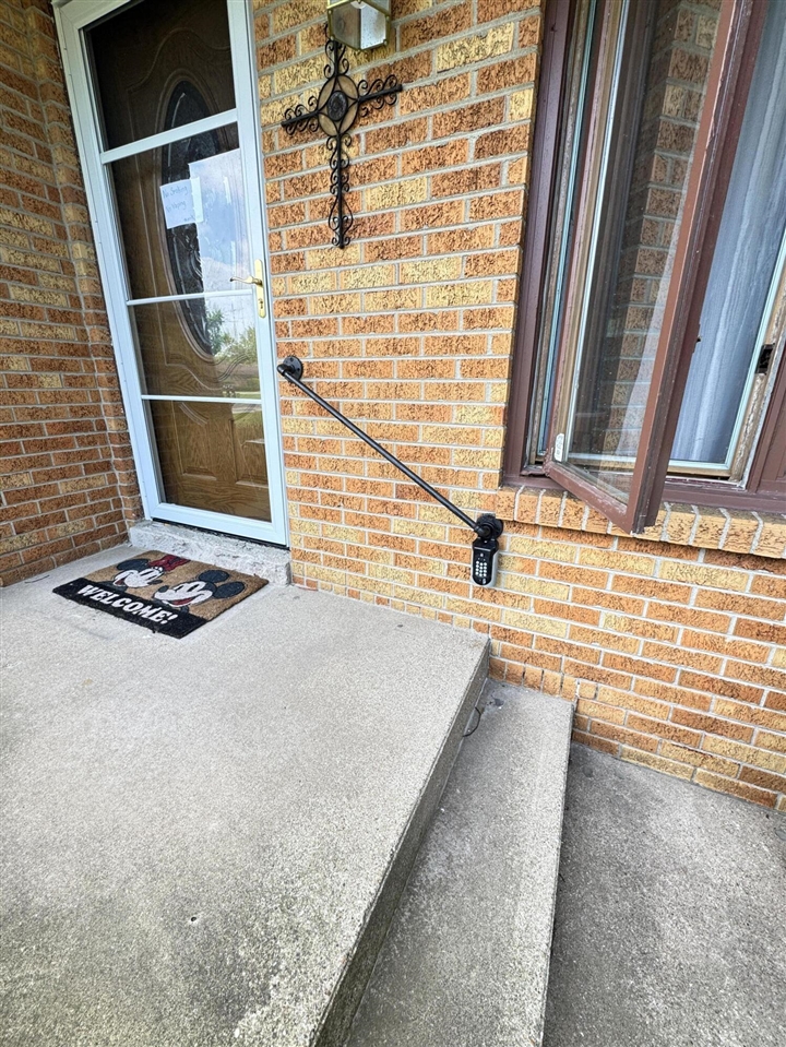 35th image of 426 Eloise Dr, Benton Harbor, MI 49022 | MLS# 70547061