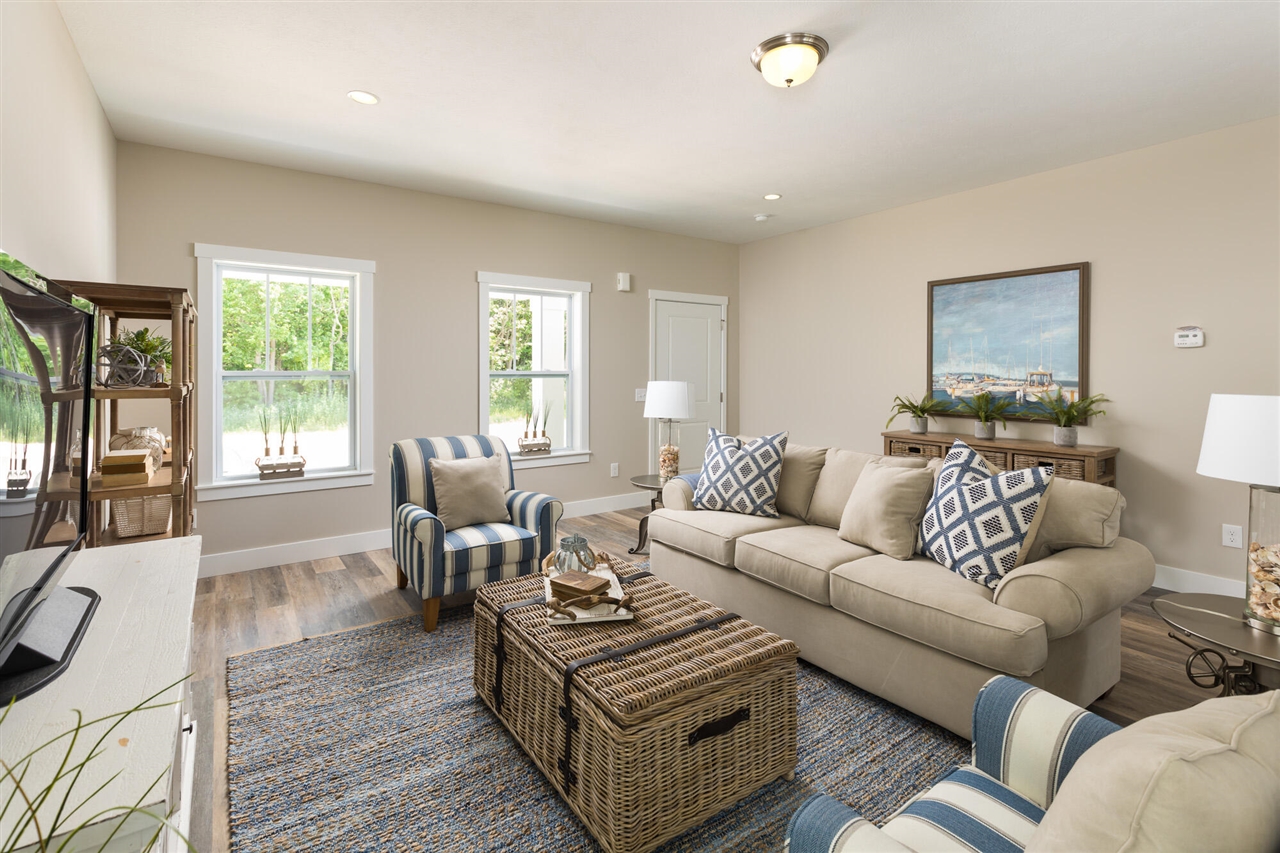 2nd image of 332 Baseline Rd, South Haven, MI 49090 | MLS# 70547090