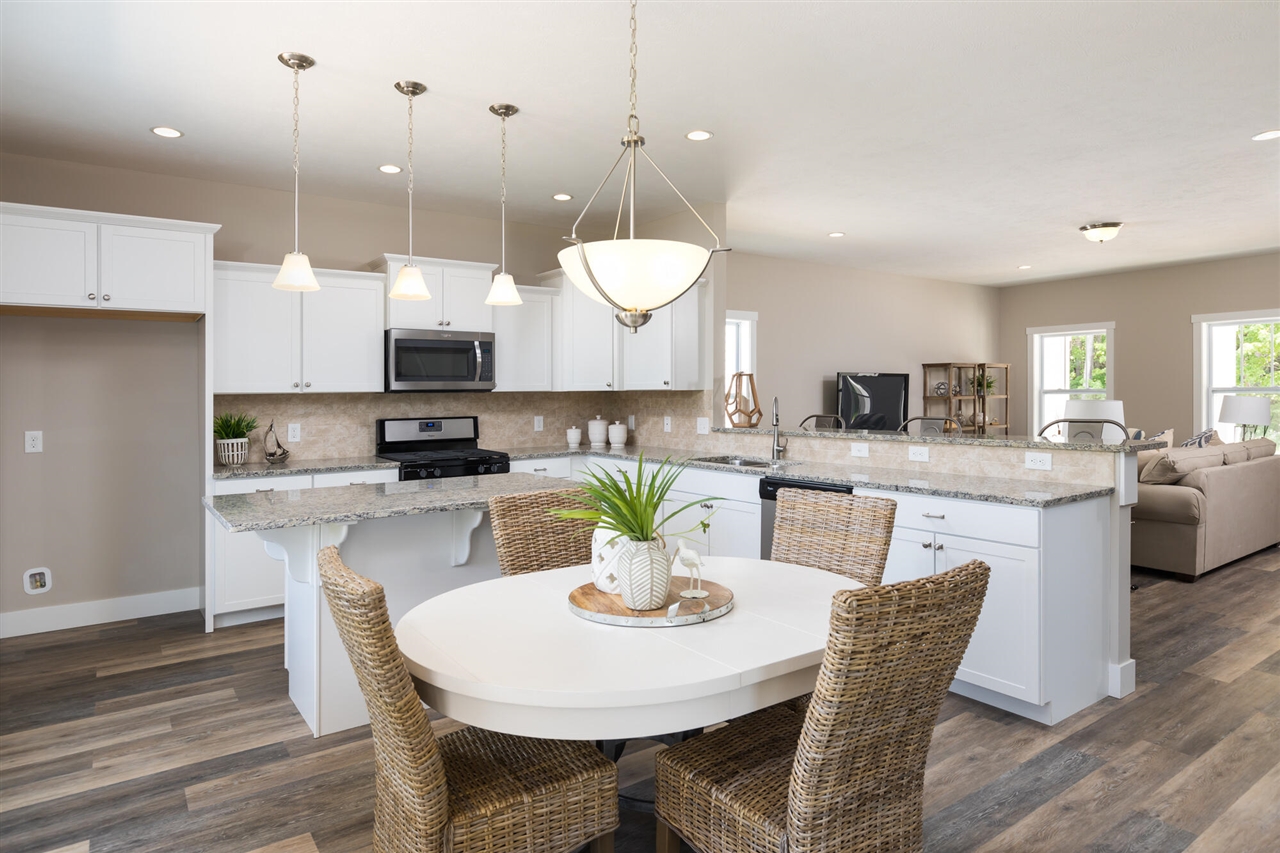 4th image of 332 Baseline Rd, South Haven, MI 49090 | MLS# 70547090