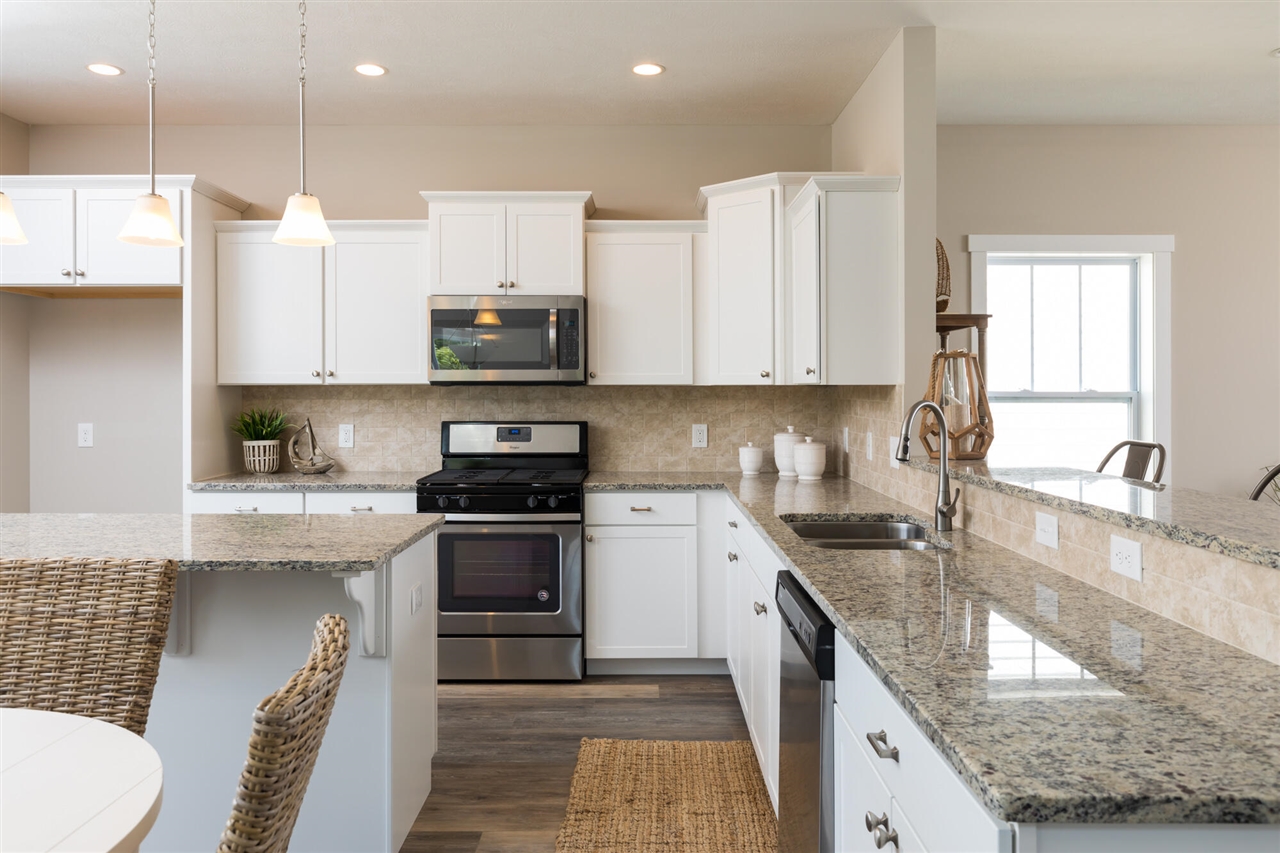 5th image of 332 Baseline Rd, South Haven, MI 49090 | MLS# 70547090