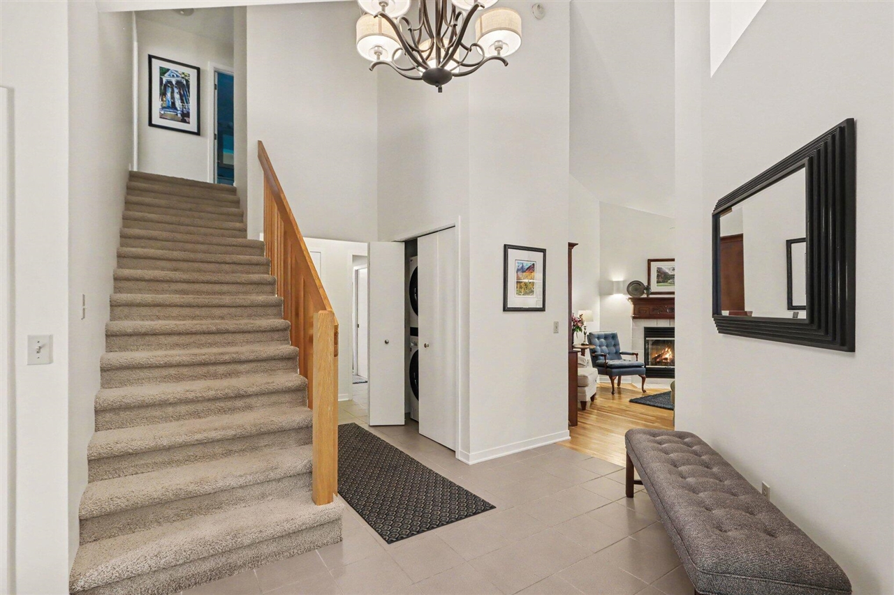 5th image of 200 Grandview Ave, Kalamazoo, MI 49001 | MLS# 70547098