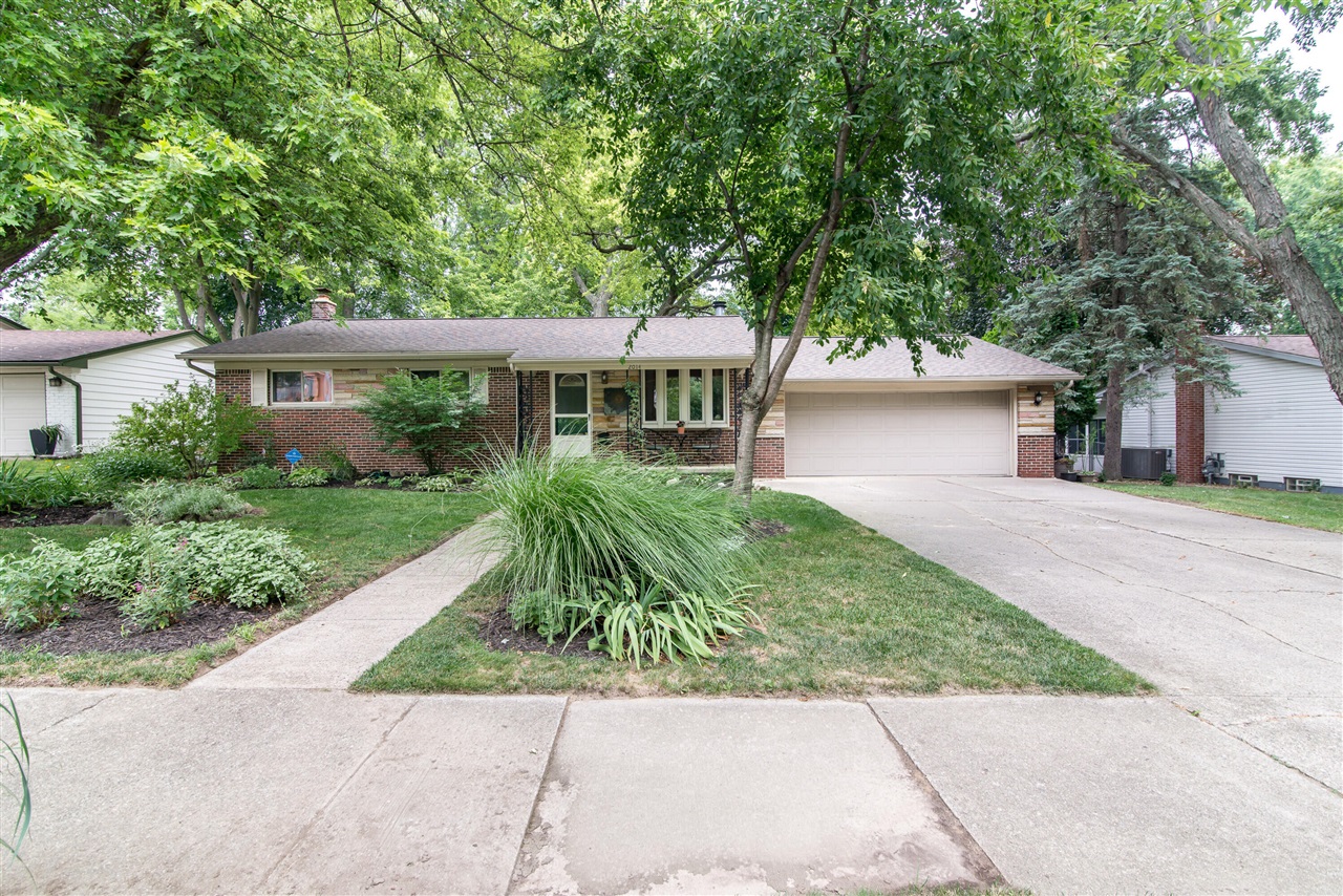 1st image of 2014 Whittier Rd, Ypsilanti, MI 48197 | MLS# 70547114