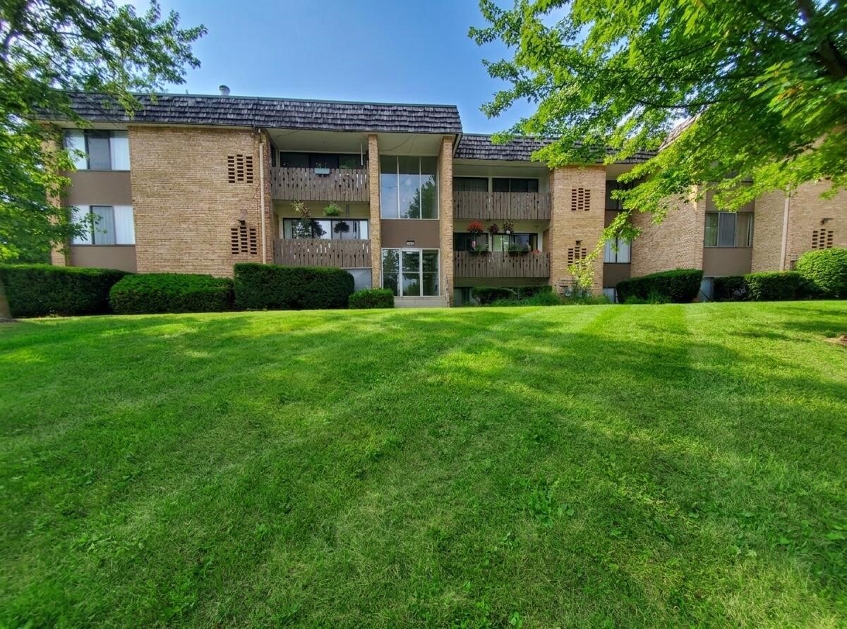 1st image of 2104 Pauline Blvd #205, Ann Arbor, MI 48103 | MLS# 70547134