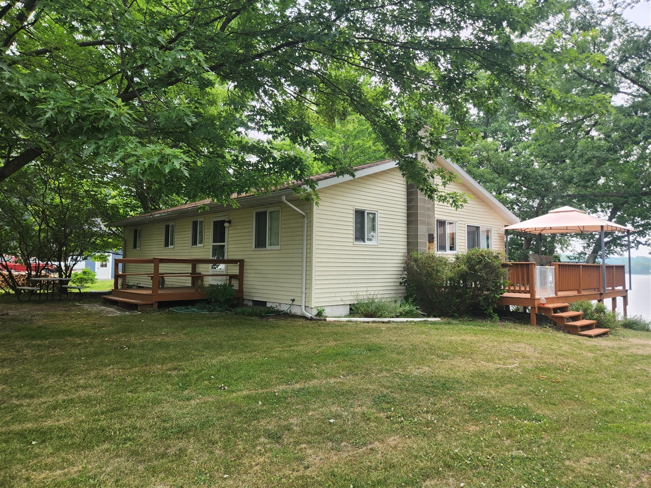 1st image of 6066 N Island View Ln, Irons, MI 49644 | MLS# 70547147
