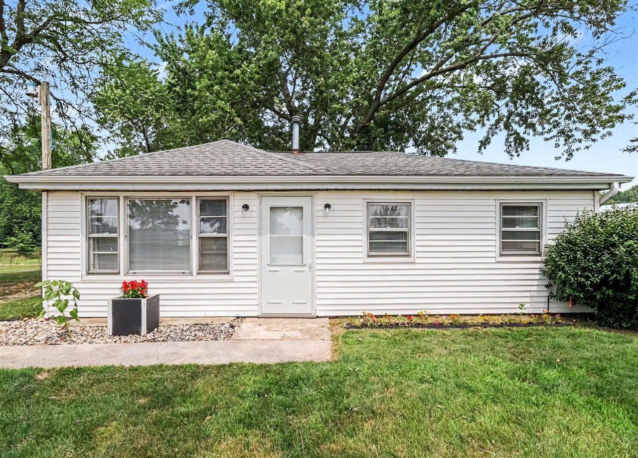 1st image of 16812 Moorepark Rd, Three Rivers, MI 49093 | MLS# 70547180