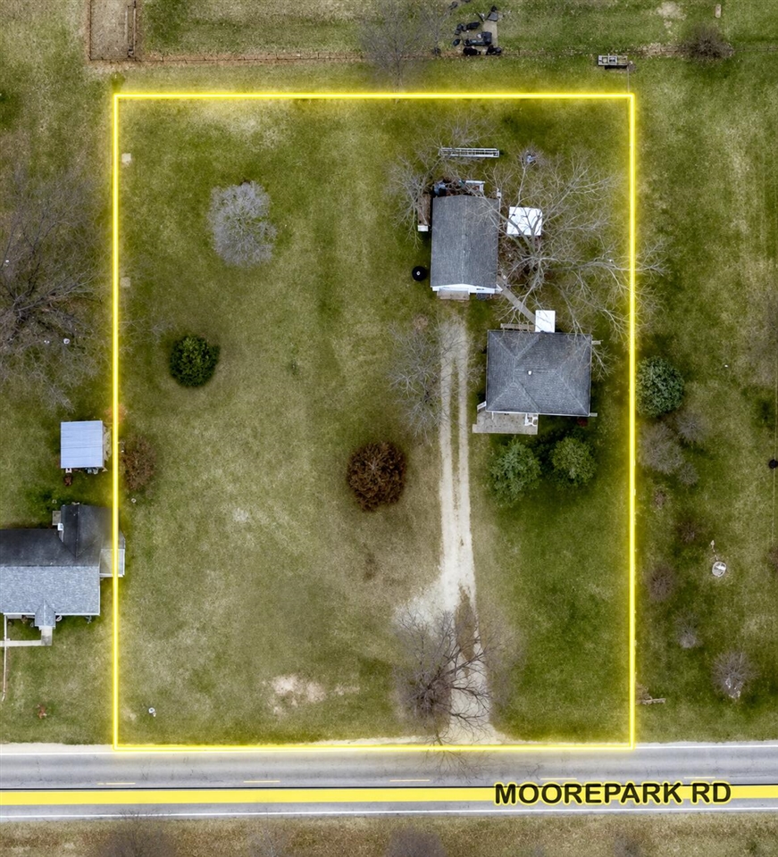 17th image of 16812 Moorepark Rd, Three Rivers, MI 49093 | MLS# 70547180