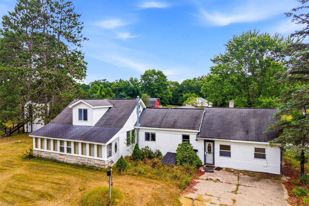 2nd image of 14160 New Millpond Rd, Big Rapids, MI 49307 | MLS# 70547195