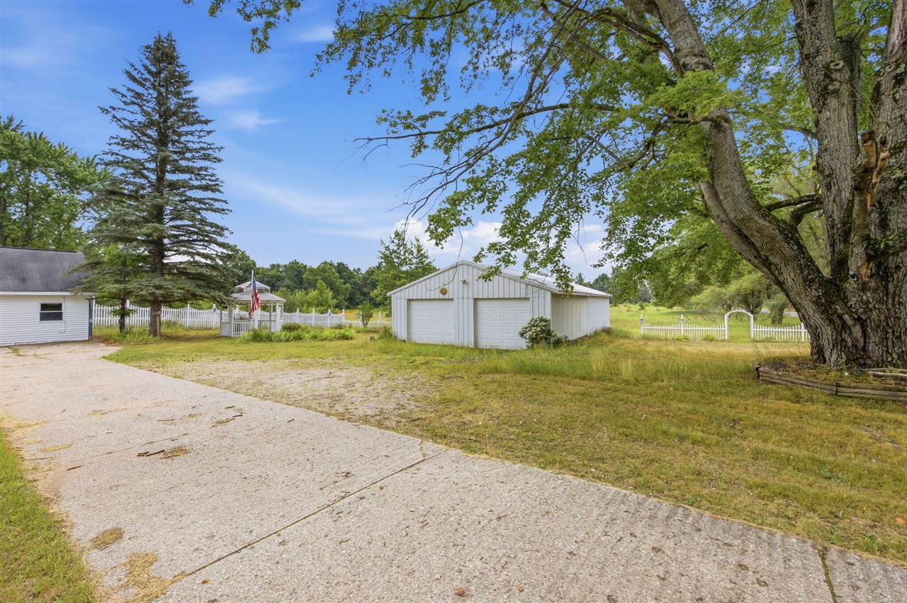 4th image of 14160 New Millpond Rd, Big Rapids, MI 49307 | MLS# 70547195