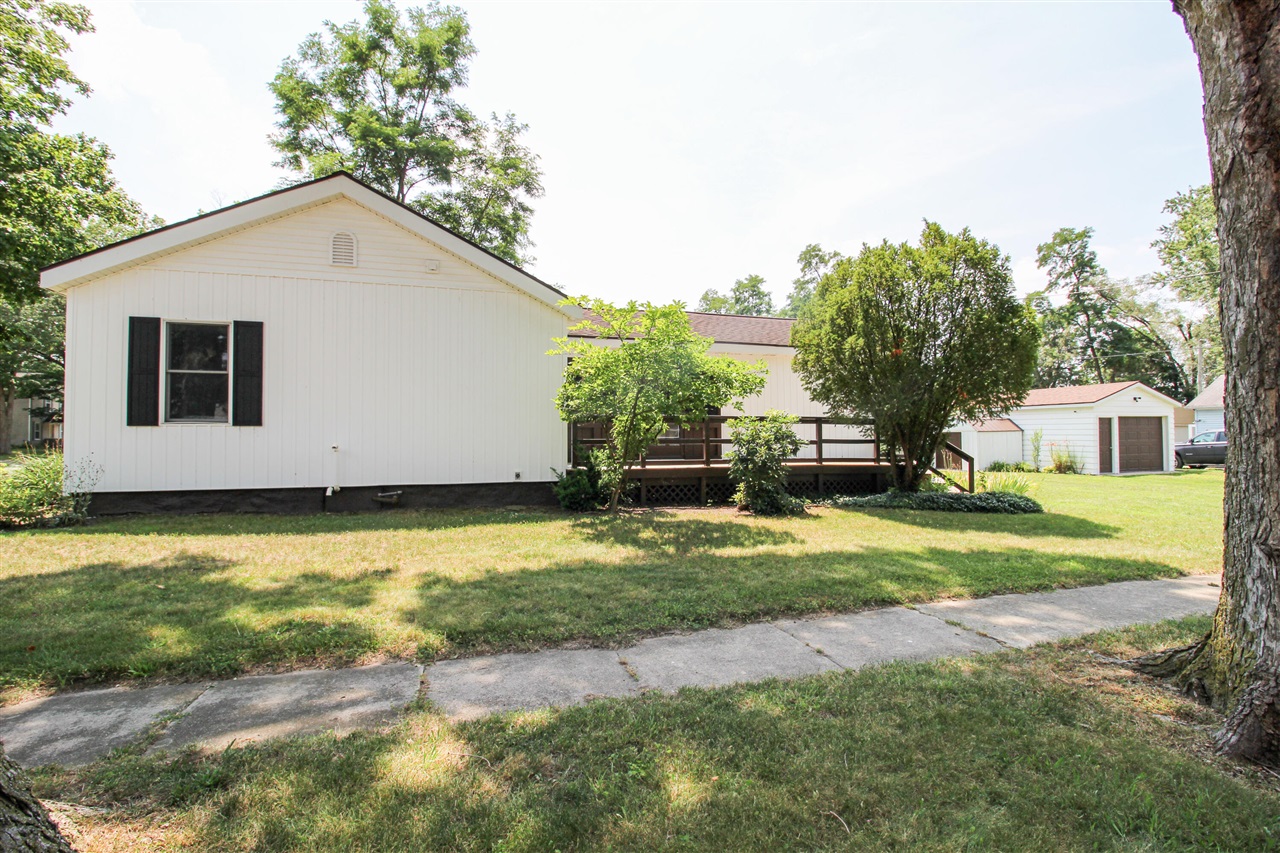 4th image of 422 Maple St, Three Rivers, MI 49093 | MLS# 70547199