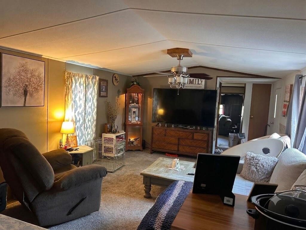 5th image of 409 Hemlock St, Lake, MI 48632 | MLS# 70547218