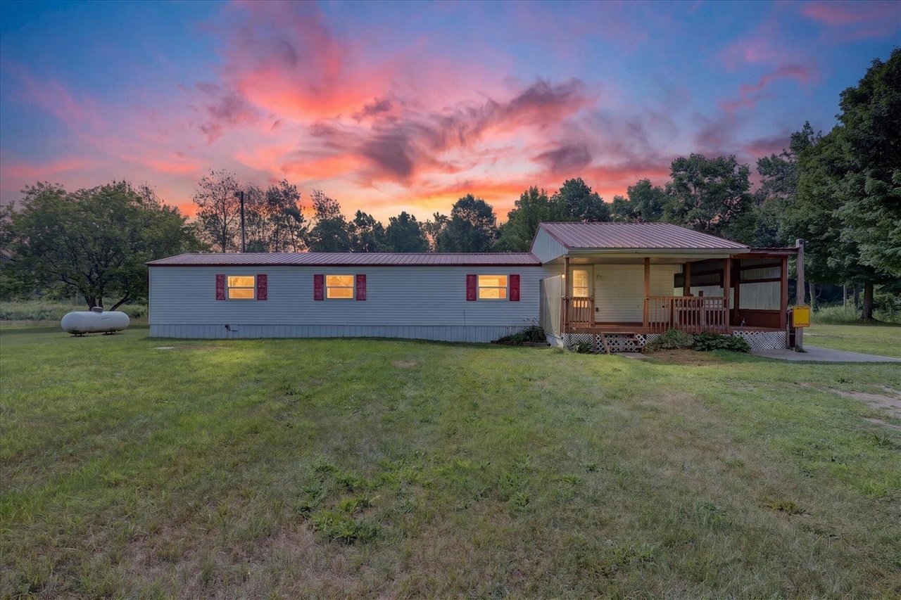 1st image of 15819 Lincoln St, Coral, MI 49322 | MLS# 70547222
