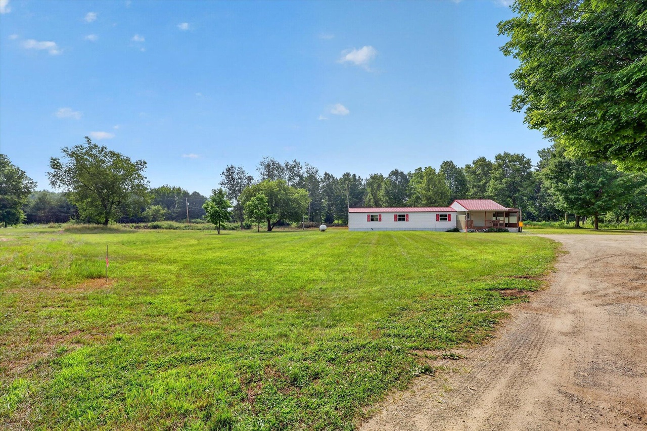 2nd image of 15819 Lincoln St, Coral, MI 49322 | MLS# 70547222