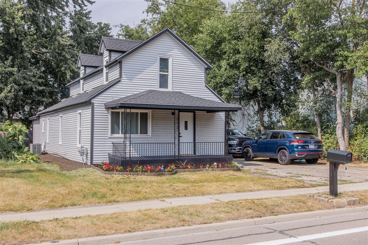 1st image of 173 E State St, Montrose, MI 48457 | MLS# 70547226