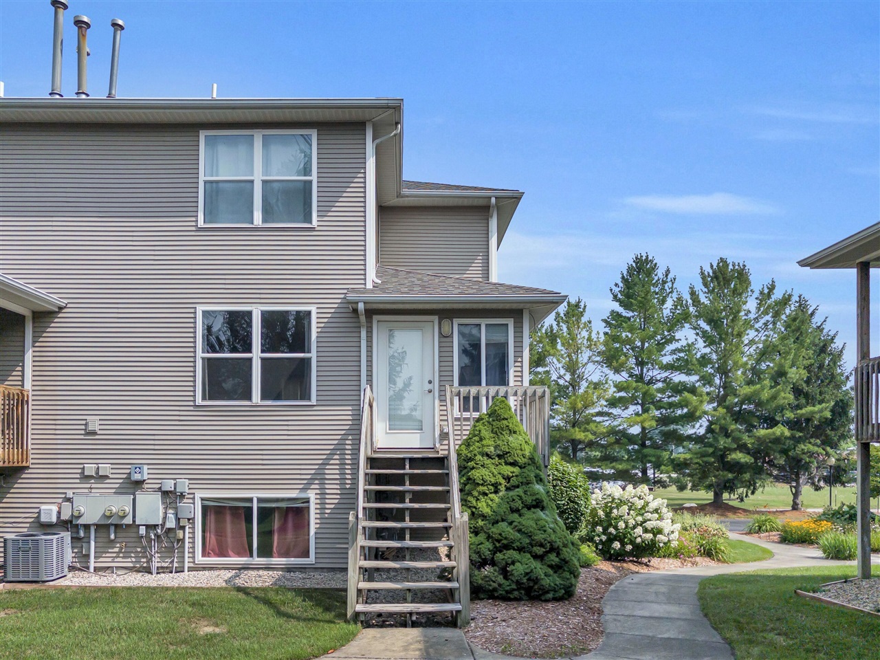 3rd image of 8450 N Ctr Park Dr, Byron Center, MI 49315-8969