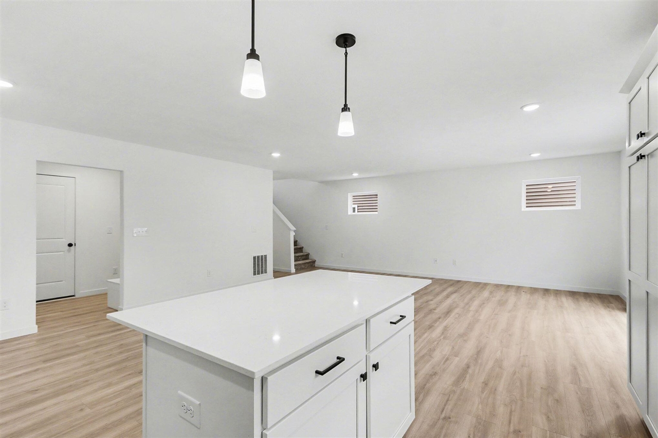 Photo 5 of Sale Pending at 370 Sherman St, Allegan, MI 49010 | MLS# 70547307 | Listing updated on 2026-09-05