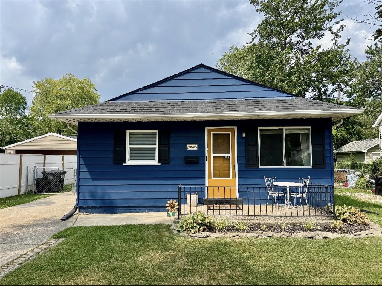 1st image of 20889 E Ridgemont Rd, Harper Woods, MI 48225 | MLS# 70547315