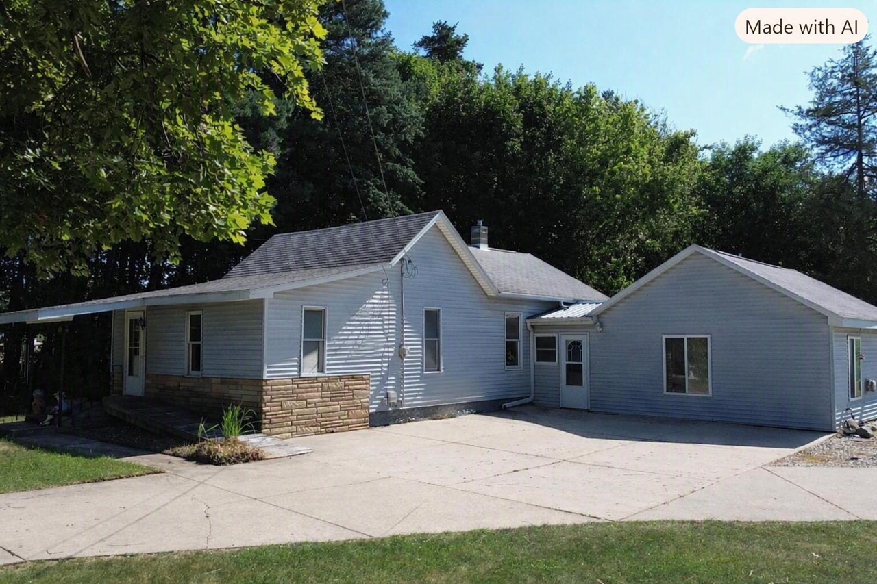 Photo 1 of Single family home for sale at 627 S Ensley St, Howard City, MI 49329 | MLS# 70547343 | Listing updated on 2026-10-03