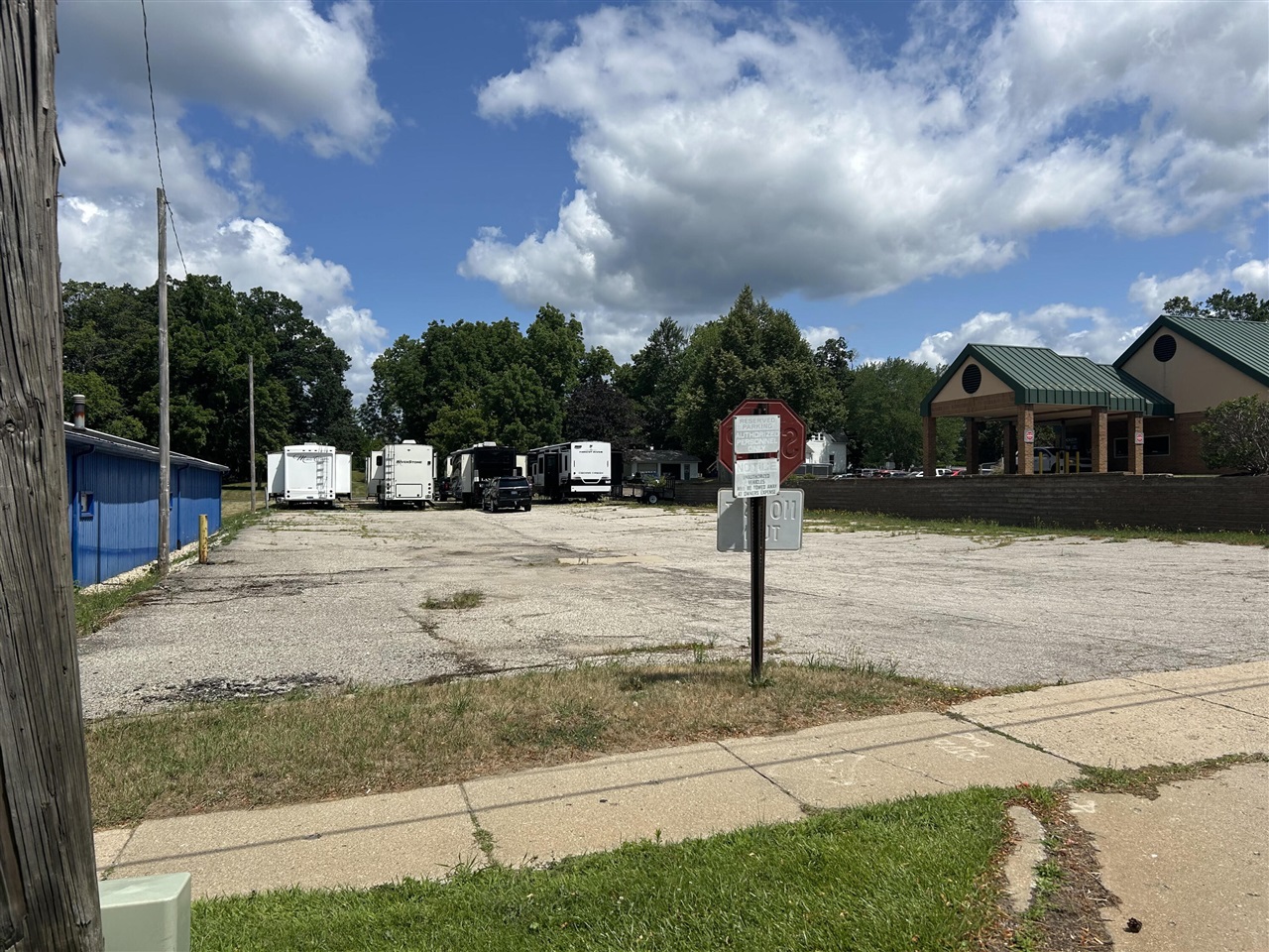 4th image of 219 W Main St, Elsie, MI 48831 | MLS# 70547346