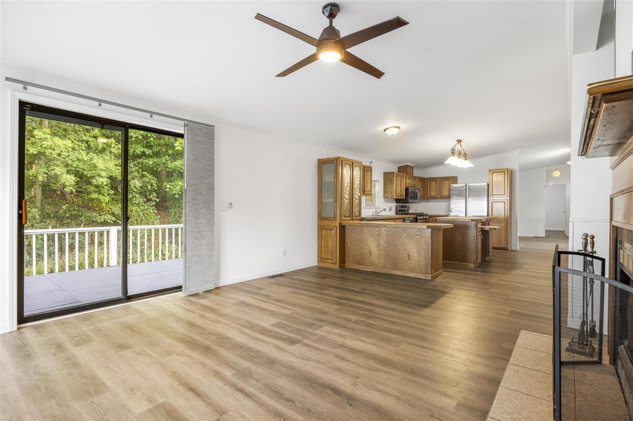 4th image of 830 Pinewood Ave, Battle Creek, MI 49014 | MLS# 70547349