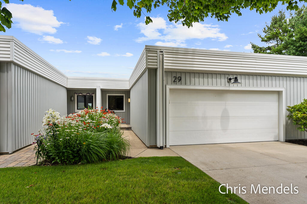 2nd image of 29 Sherman Ave #24, Grand Haven, MI 49417 | MLS# 70547375
