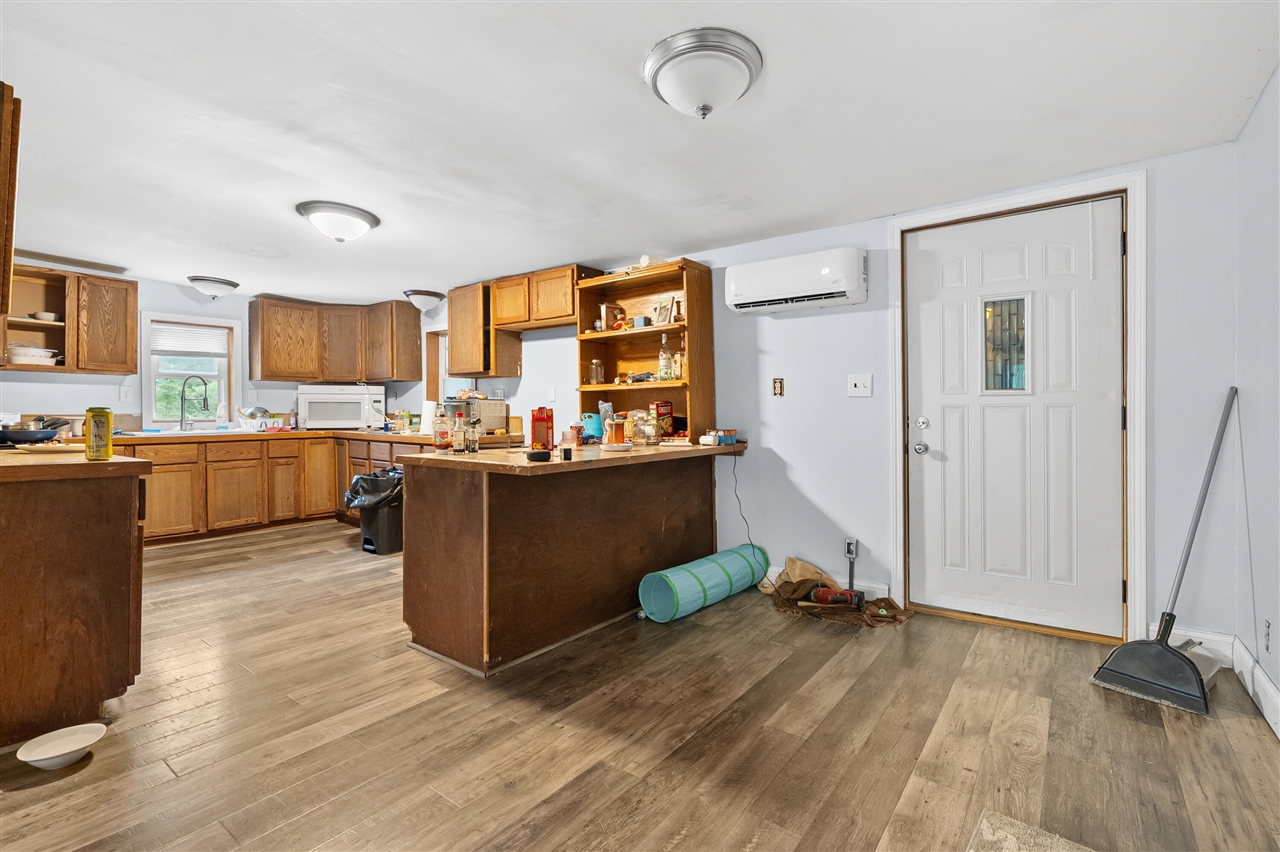 5th image of 75583 24Th Ave, South Haven, MI 49090 | MLS# 70547392