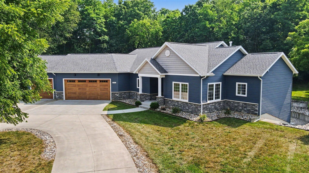 3rd image of 395 S Wattles Rd, Battle Creek, MI 49014 | MLS# 70547411