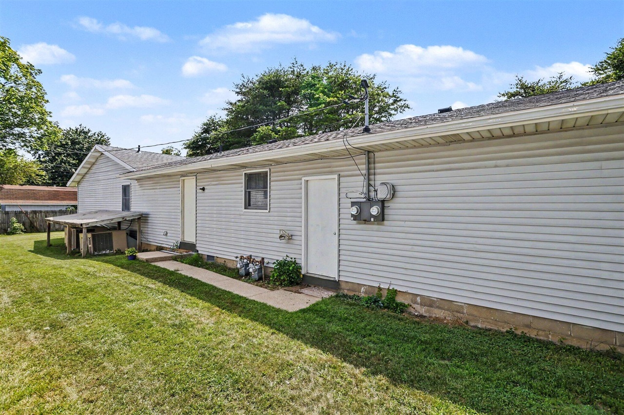 3rd image of 420 Fisher St, Berrien Springs, MI 49103 | MLS# 70547423
