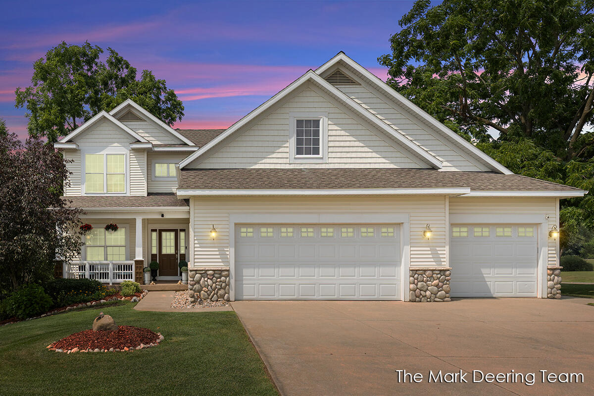 1st image of 3127 Royal Hannah Dr, Rockford, MI 49341 | MLS# 70547428