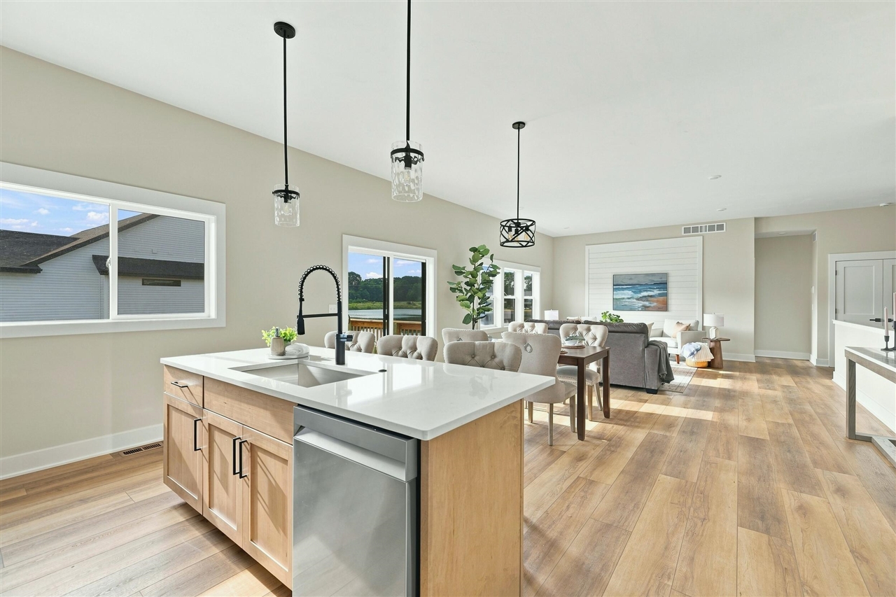 5th image of 4736 Lexem Dr, Hudsonville, MI 49426 | MLS# 70547445