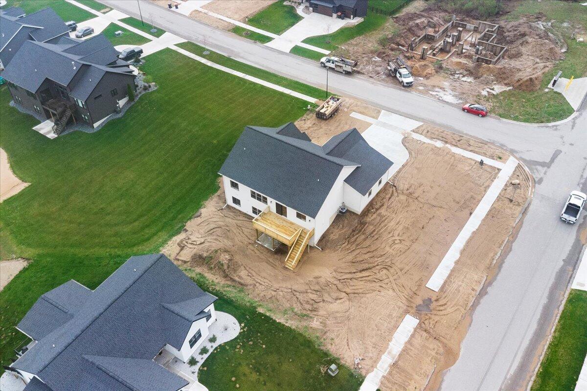 43rd image of 4736 Lexem Dr, Hudsonville, MI 49426 | MLS# 70547445