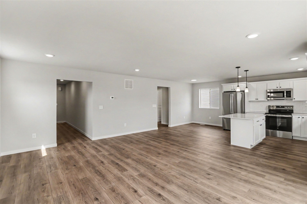 2nd image of 8804 E Sturtevant Ave, Richland, MI 49083 | MLS# 70547447