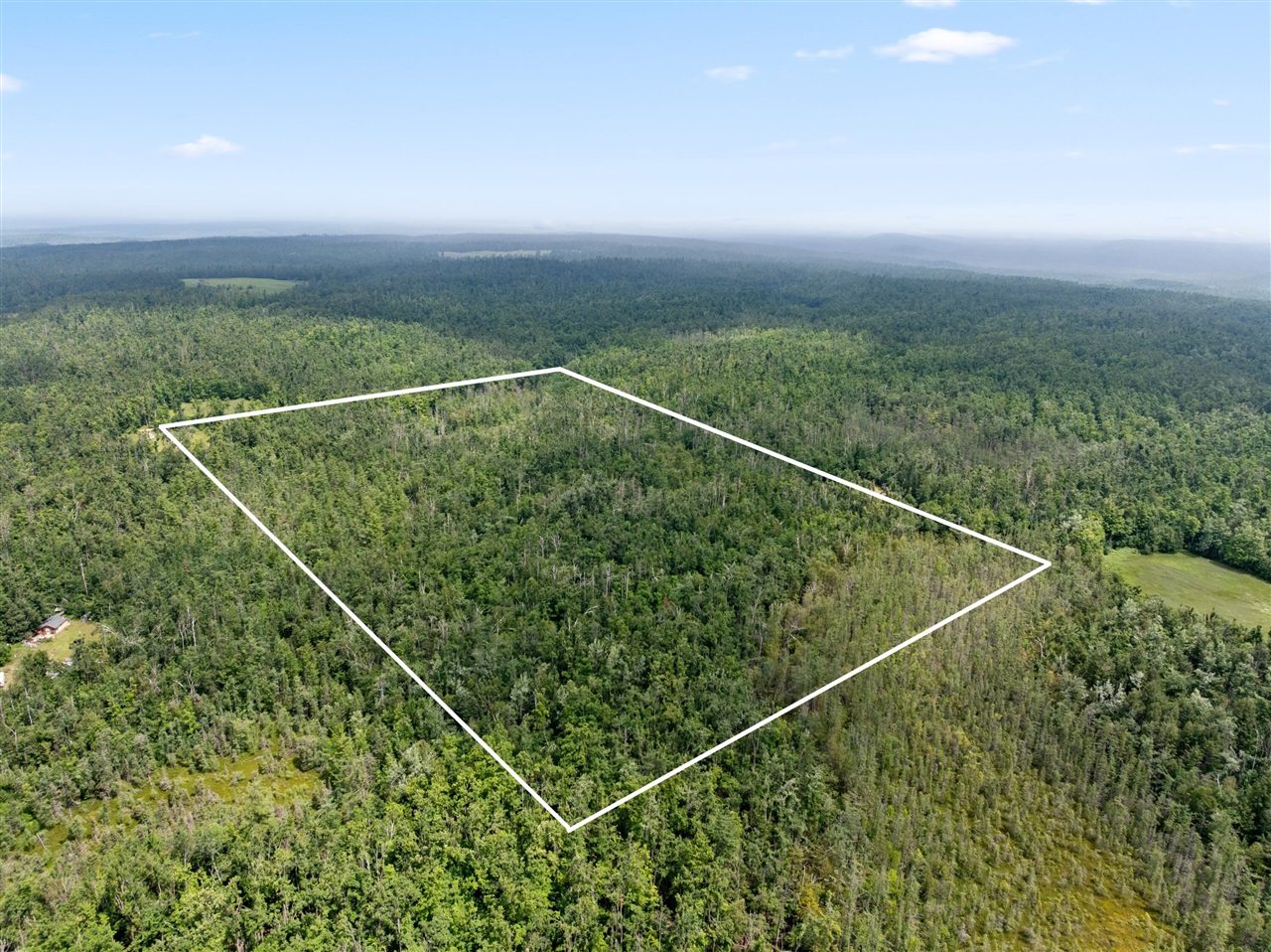 37th image of Old State Rd, Johannesburg, MI 49751 | MLS# 70547448
