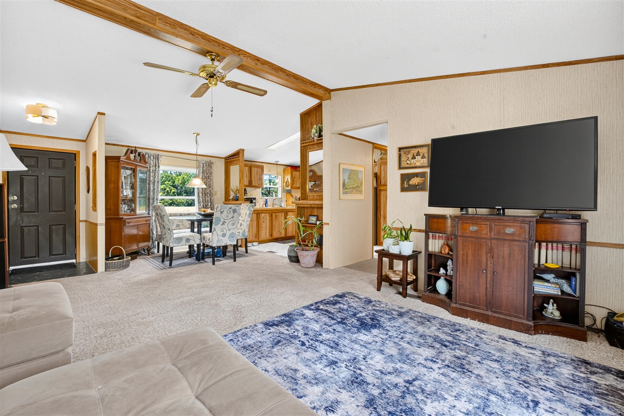 5th image of 42956 6Th Ave, Bloomingdale, MI 49026 | MLS# 70547479