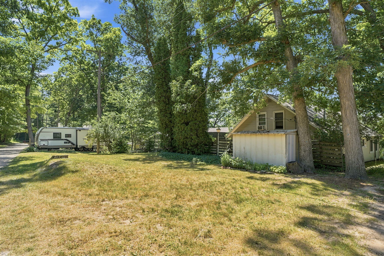 4th image of 13035 S Englewright Dr, Sand Lake, MI 49343 | MLS# 70547497