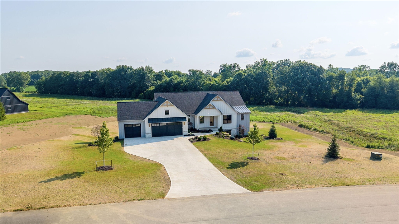 2nd image of 10756 Windward Ave, Byron Center, MI 49315 | MLS# 70547509
