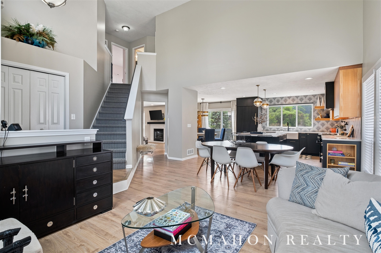 5th image of 1175 Dogwood Meadows Dr, Ada, MI 49301 | MLS# 70547513