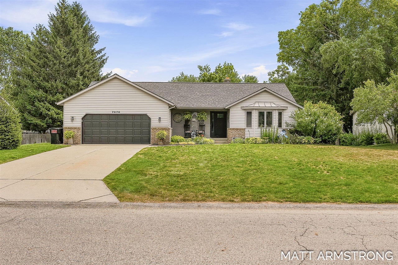 1st image of 7070 Rolling Hills Dr, Hudsonville, MI 49426 | MLS# 70547553