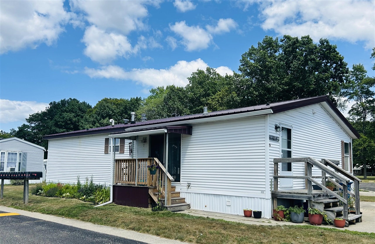 4th image of 1219 Royal Dr, Fremont, MI 49412 | MLS# 70547558