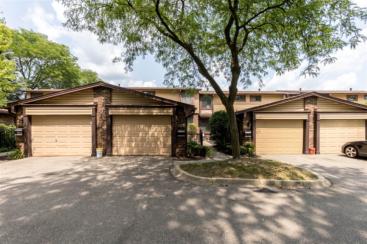 1st image of 32143 W 12 Mile Rd, Farmington Hills, MI 48334 | MLS# 70547587