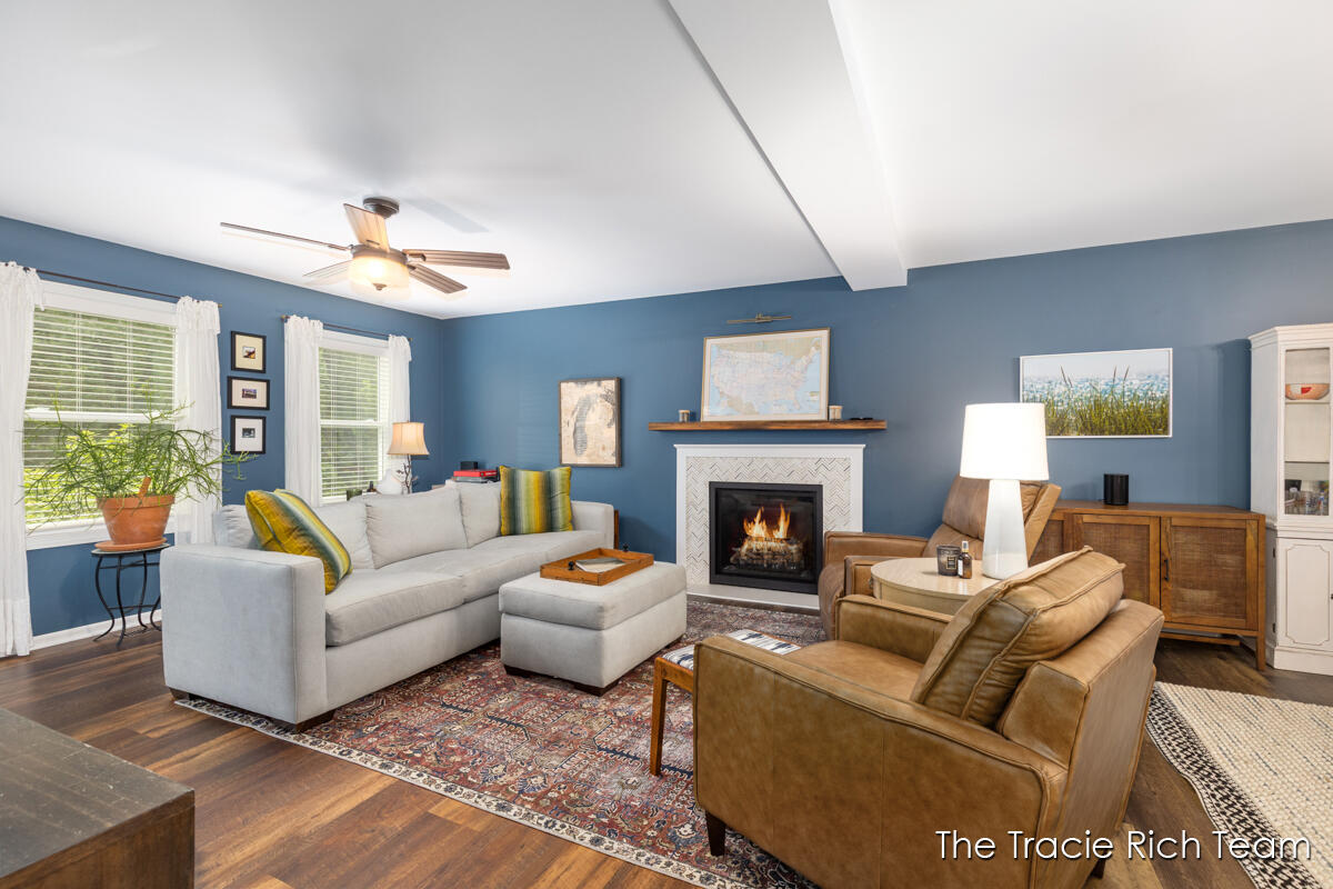 5th image of 4669 Wood Valley Ct, Rockford, MI 49341 | MLS# 70547591