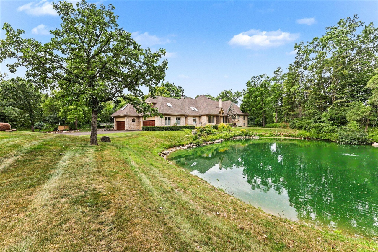1st image of 4911 Red Fox Run, Ann Arbor, MI 48105 | MLS# 70547609