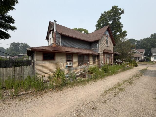 6th image of 220 Prairie St, Charlotte, MI 48813 | MLS# 70547611