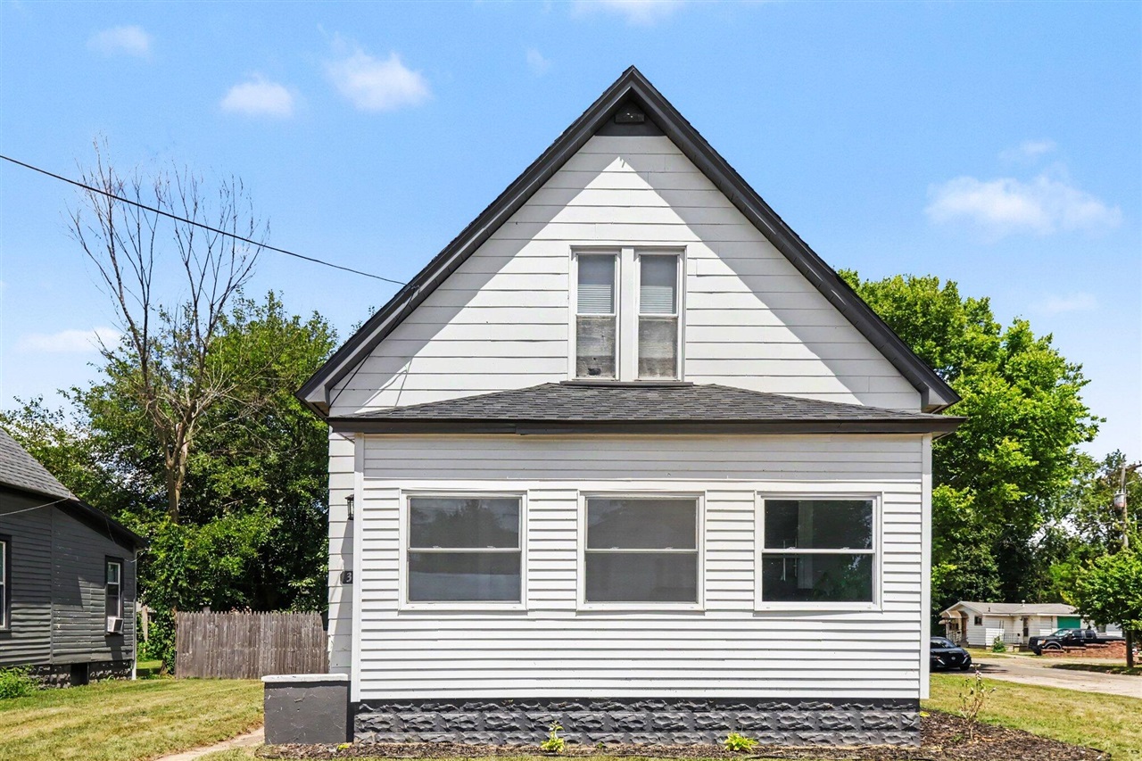 2nd image of 332 E Michigan Ave, Three Rivers, MI 49093 | MLS# 70547616