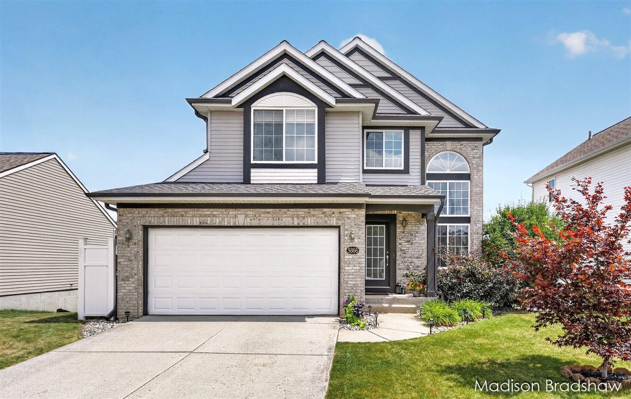 1st image of 5866 E Grove Dr, Grand Rapids, MI 49512 | MLS# 70547628