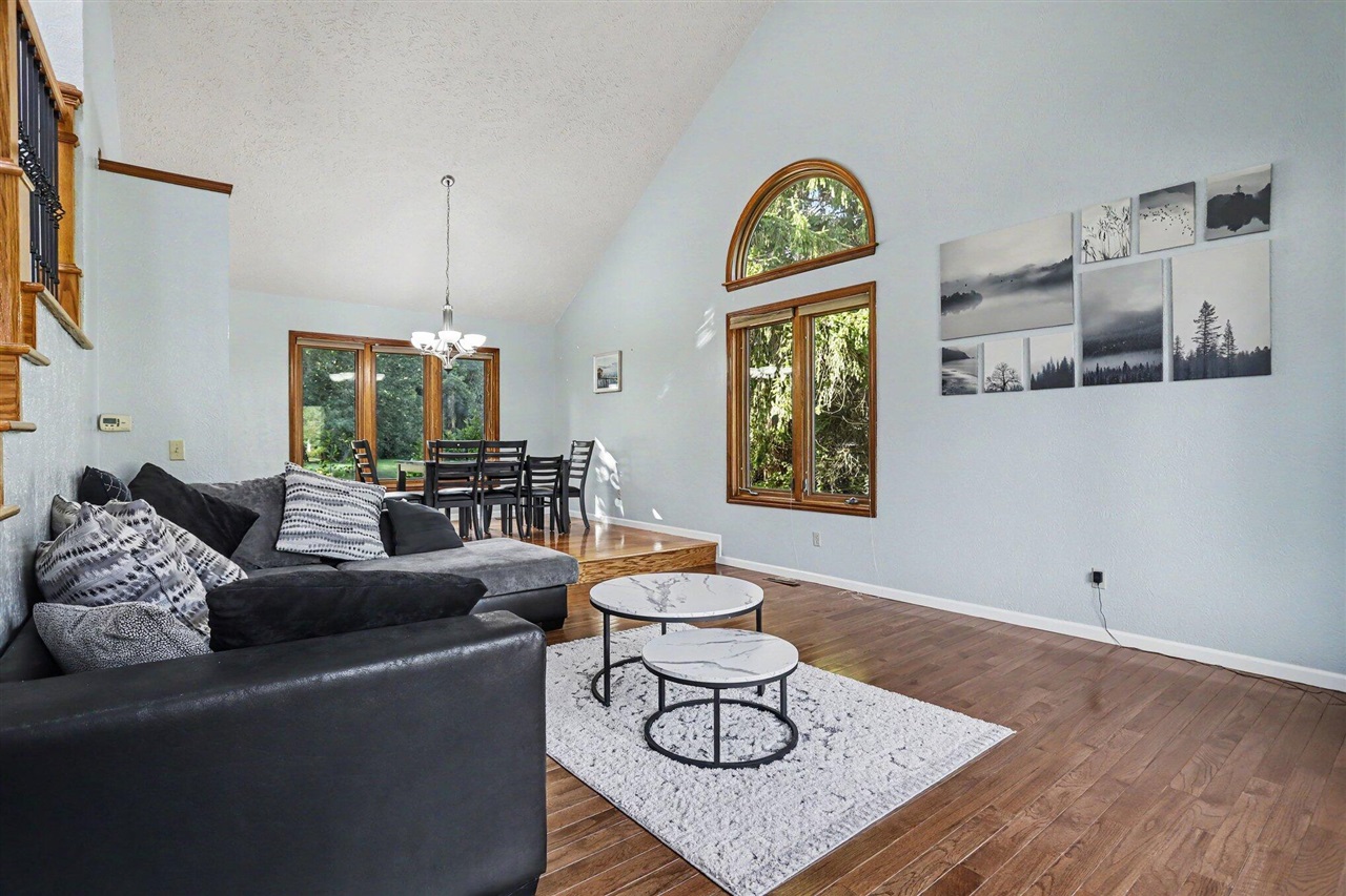 4th image of 135 Tiffany Ln, Battle Creek, MI 49015 | MLS# 70547631