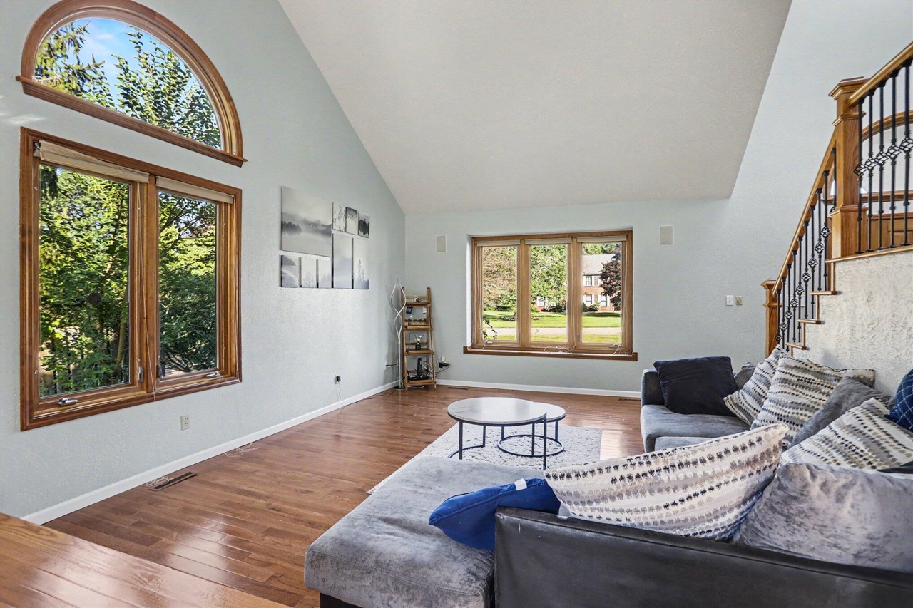 5th image of 135 Tiffany Ln, Battle Creek, MI 49015 | MLS# 70547631