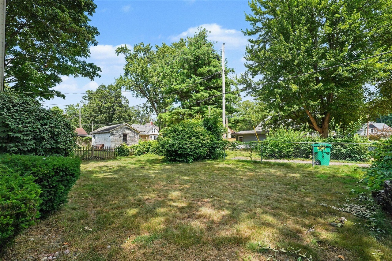 21st image of 601 Elm St, Three Rivers, MI 49093 | MLS# 70547645