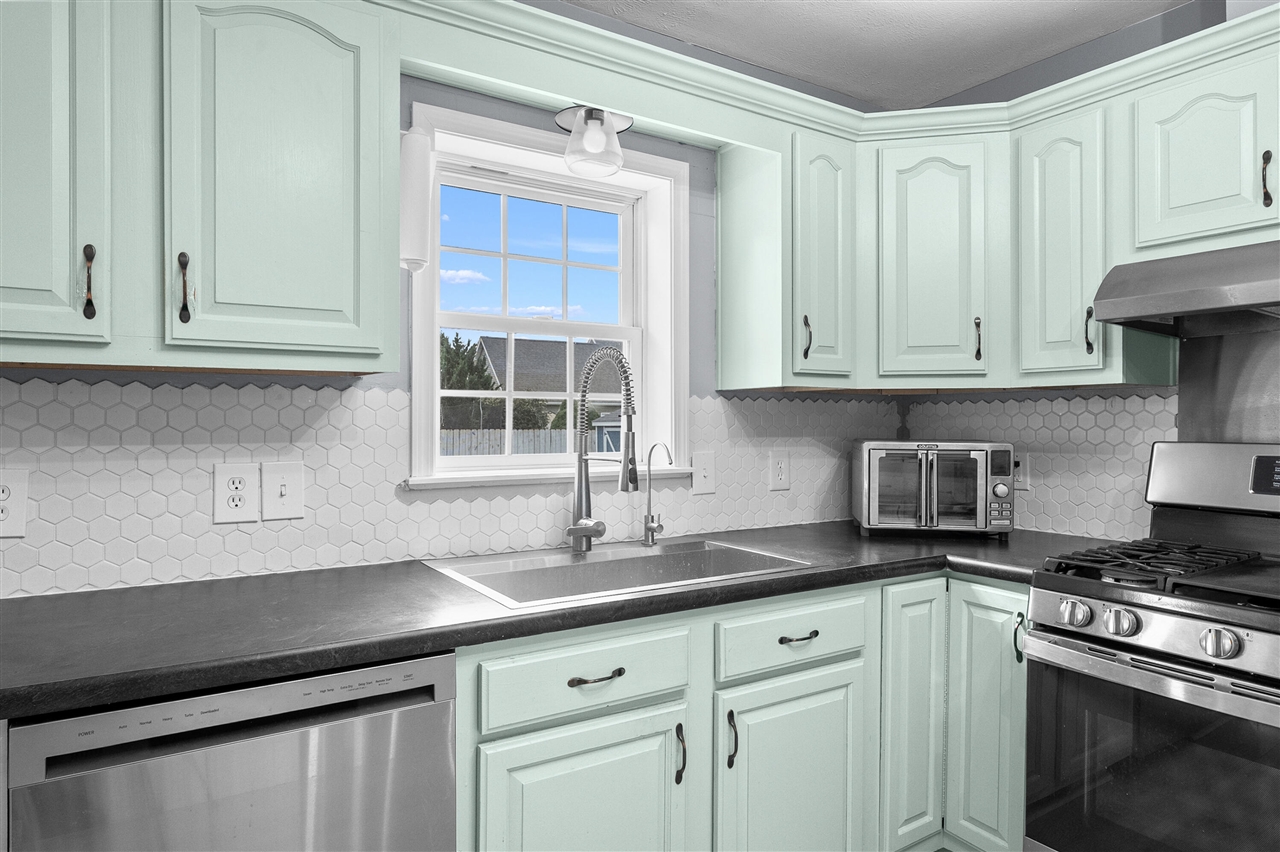 Photo 4 of Single family home for sale at 1138 Wintercherry Ln, Vicksburg, MI 49097 | MLS# 70547646 | Listing updated on 2026-09-14