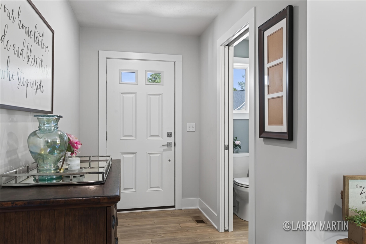 4th image of 8787 Brayridge Dr, Jenison, MI 49428 | MLS# 70547698