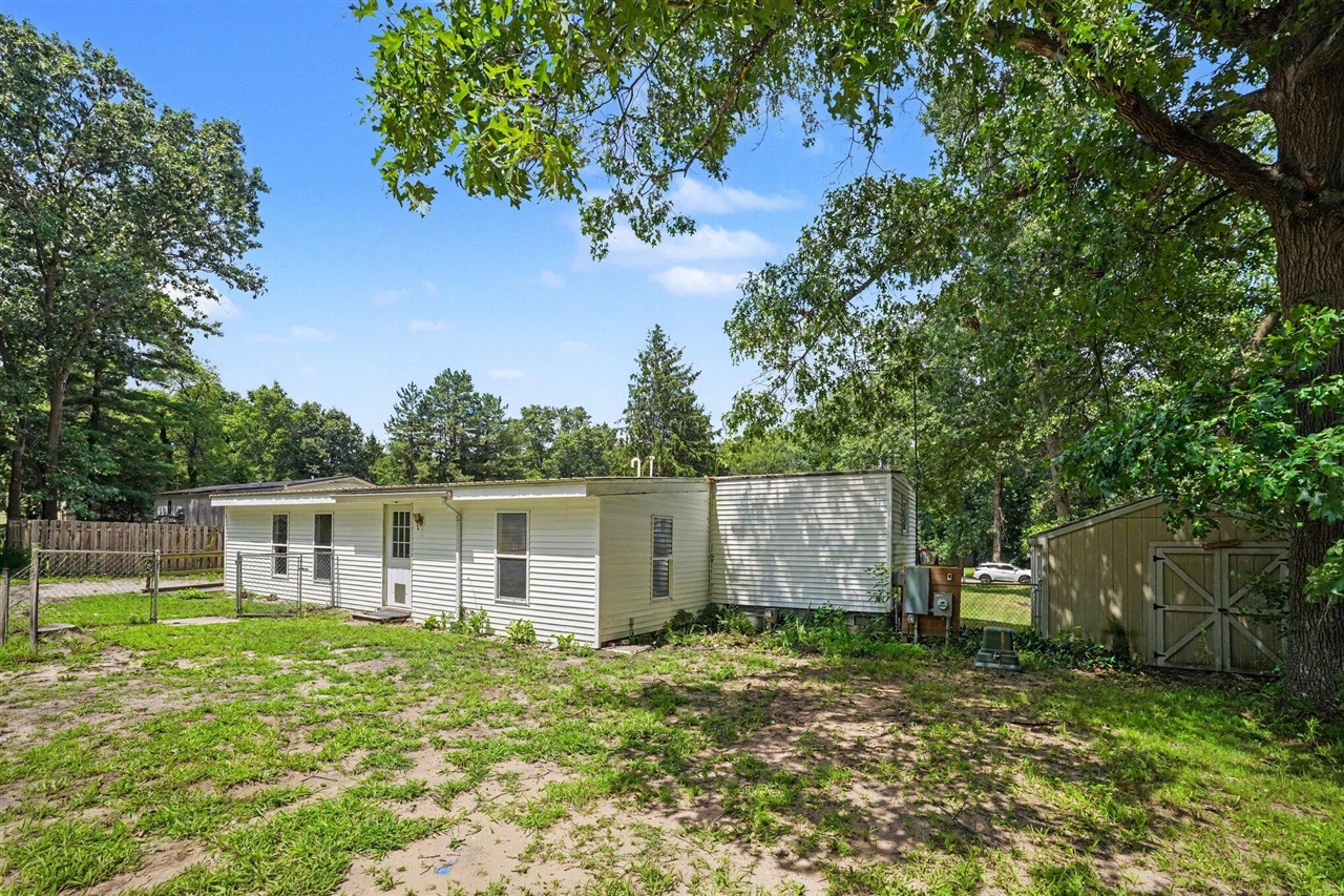 14th image of 29201 Jewells, Lawton, MI 49065 | MLS# 70547738